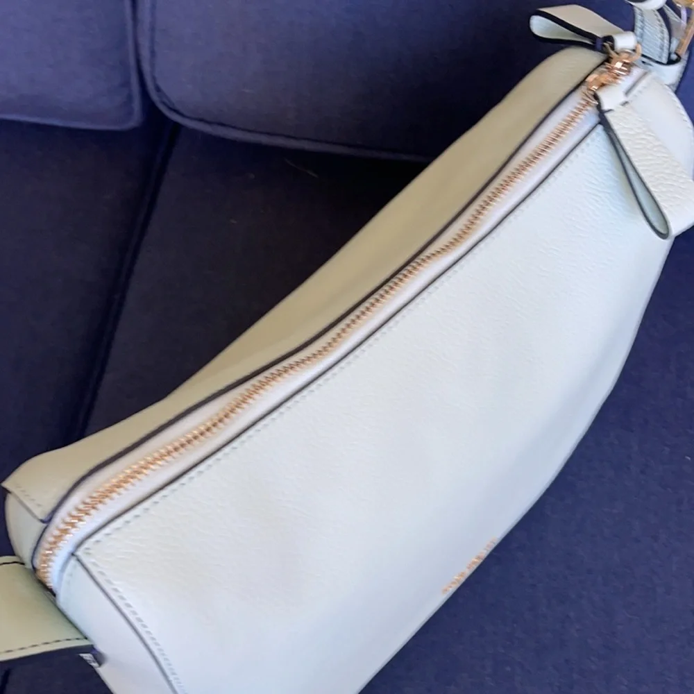 Kate Spade Anyday Medium Shoulder Bag Leather